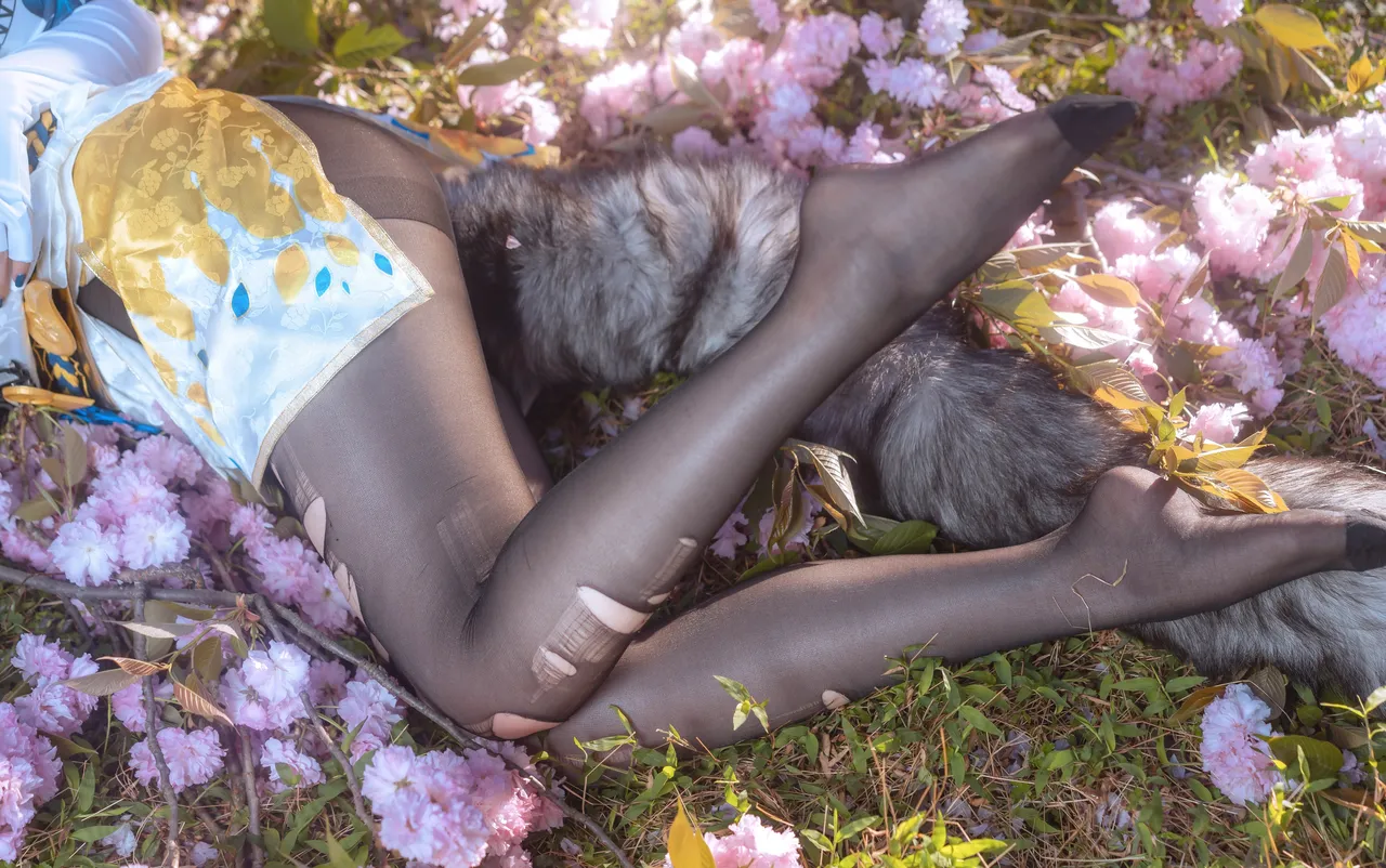 Nekokoyoshi (爆机少女喵小吉) cosplay Tsuchimikado Kurumi - NarakaBladepoint-erohere12.webp